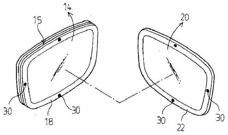 Glasses having detachable auxiliary lenses