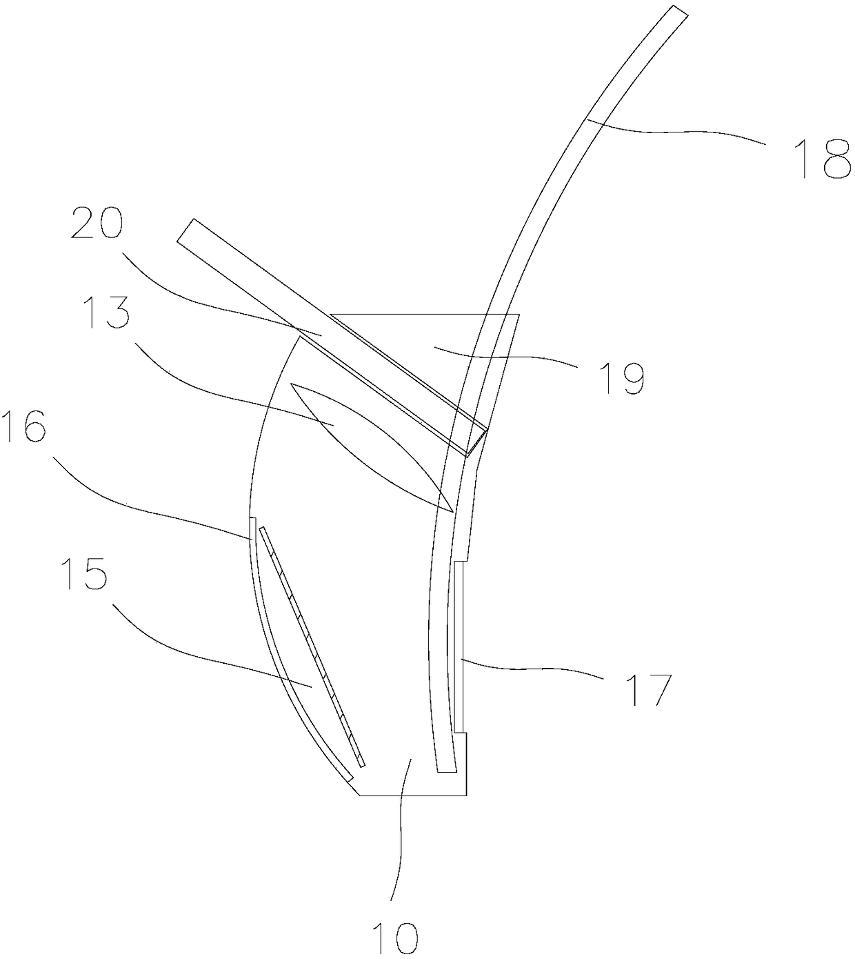 Stacked reflection head-mounted display capable of preventing optical pollution