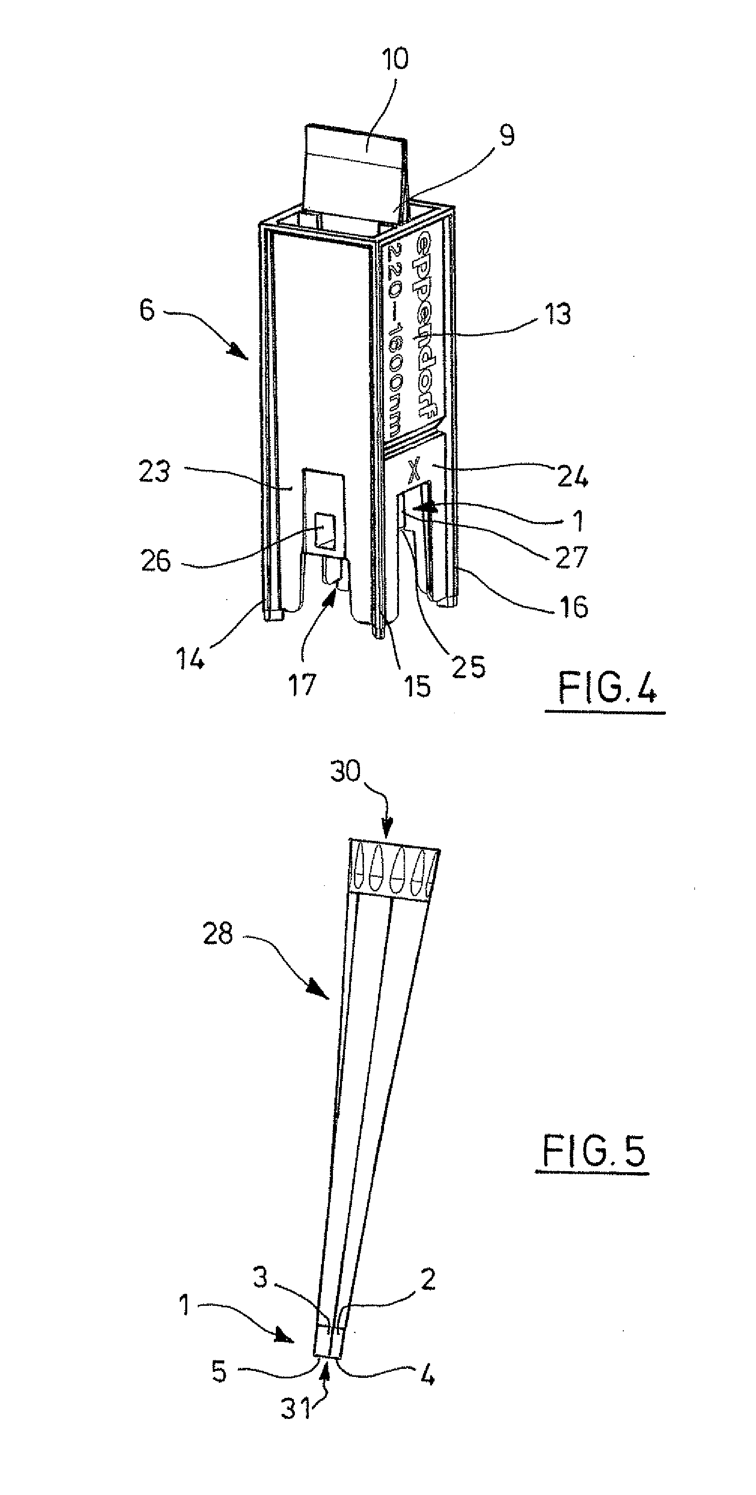 Cuvette, Insert, Adapter and Method for Optically Examining Small Amounts of Liquid