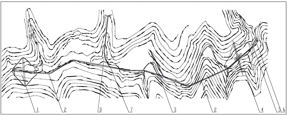 Flood drainage system for valley-type tailing pond