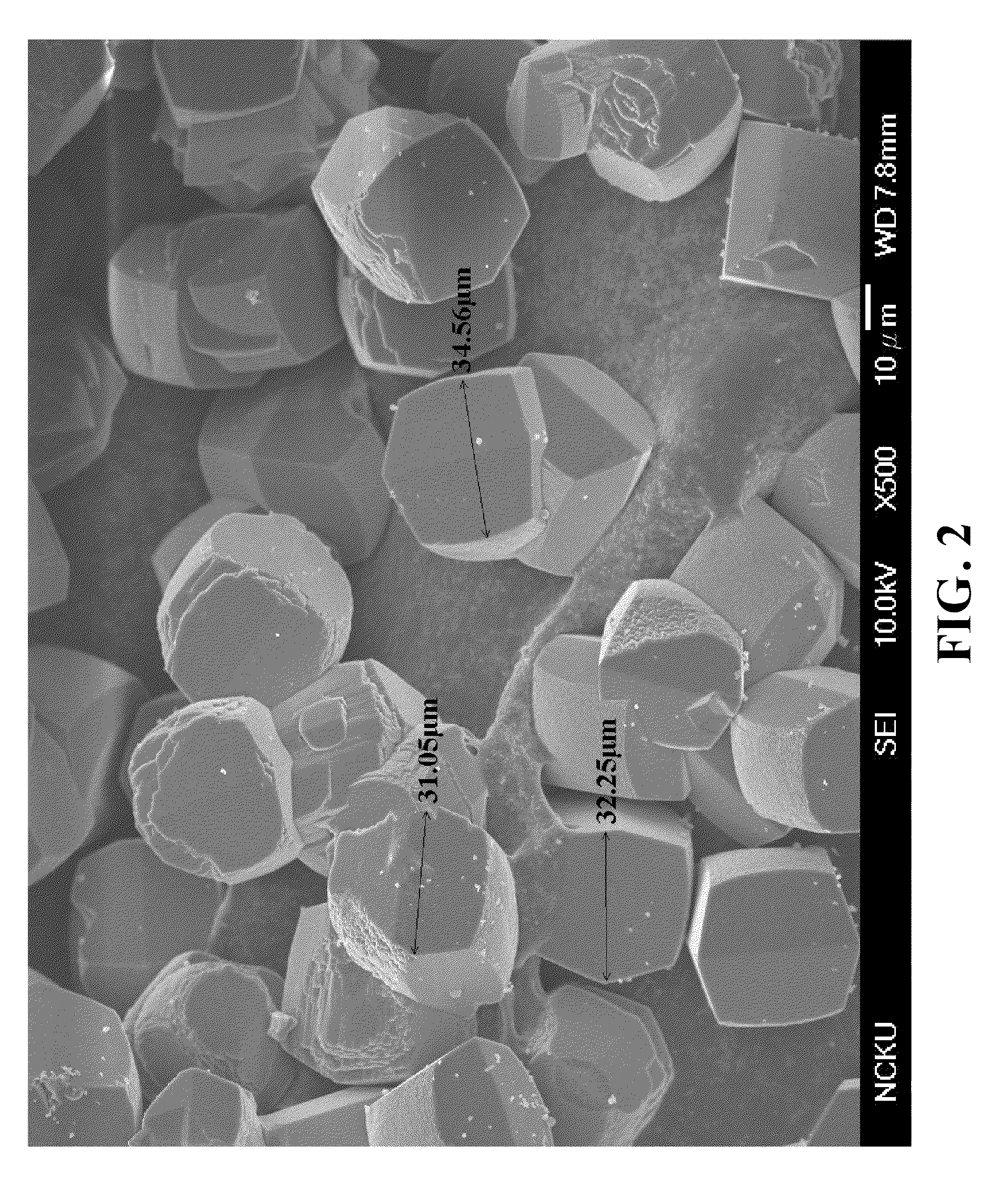 Method for synthesizing all-silica zeolite beta with small crystal size