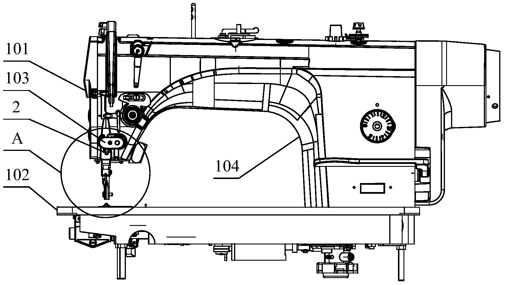 Sewing material detecting device and automatic presser foot height adjusting system for sewing machine