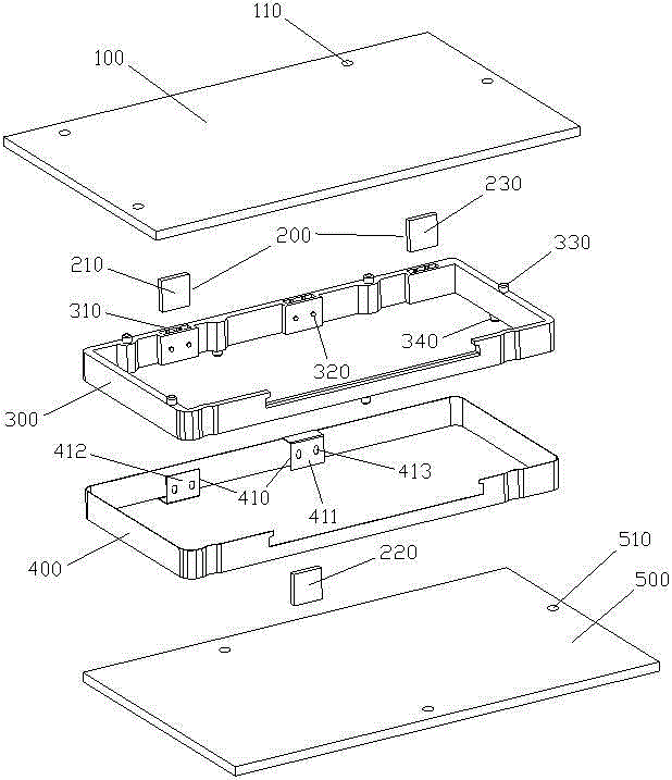 Protection device and method for preventing data interception in electronic circuit