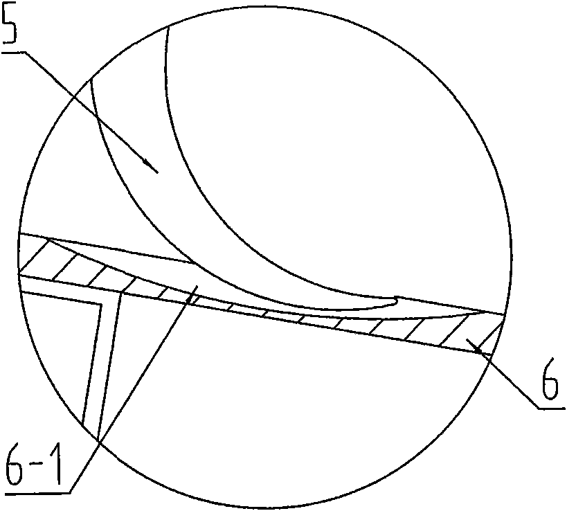 High-efficiency cotton harvesting device