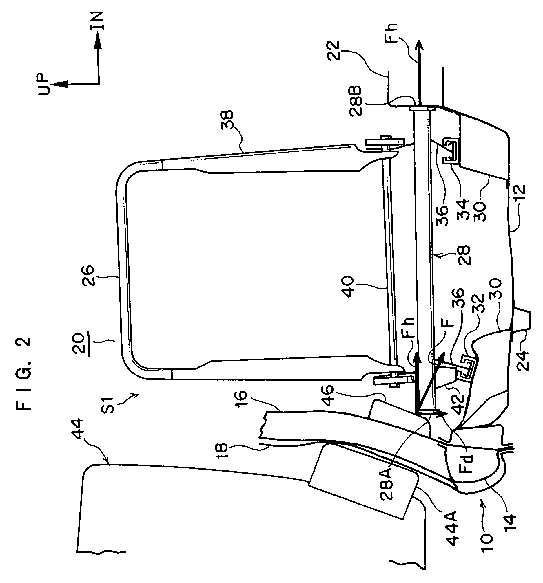 Side impact load transmitting structure