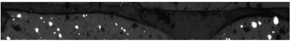 A self-cleaning heavy-duty anti-corrosion super-weather-resistant powder coating and its preparation method and application