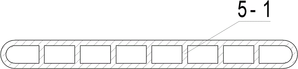 Device for cutting off flat tube of heat exchanger