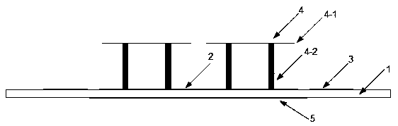 Wide-beam microstrip antenna based on hybrid loading