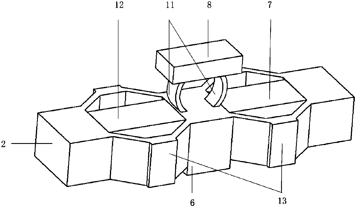 Linear inertial piezoelectric actuator with adjustable clamping force and its actuation method