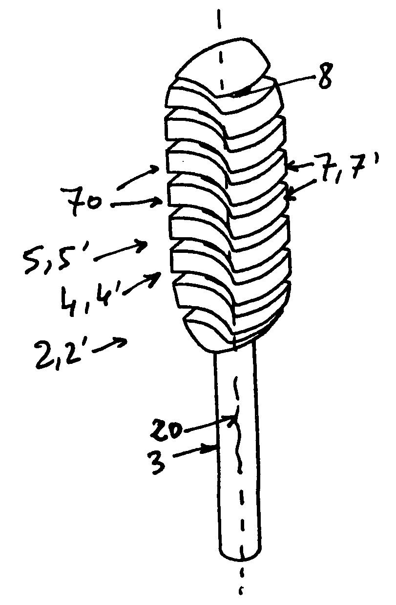 Applicator device for paste products, typically cosmetics