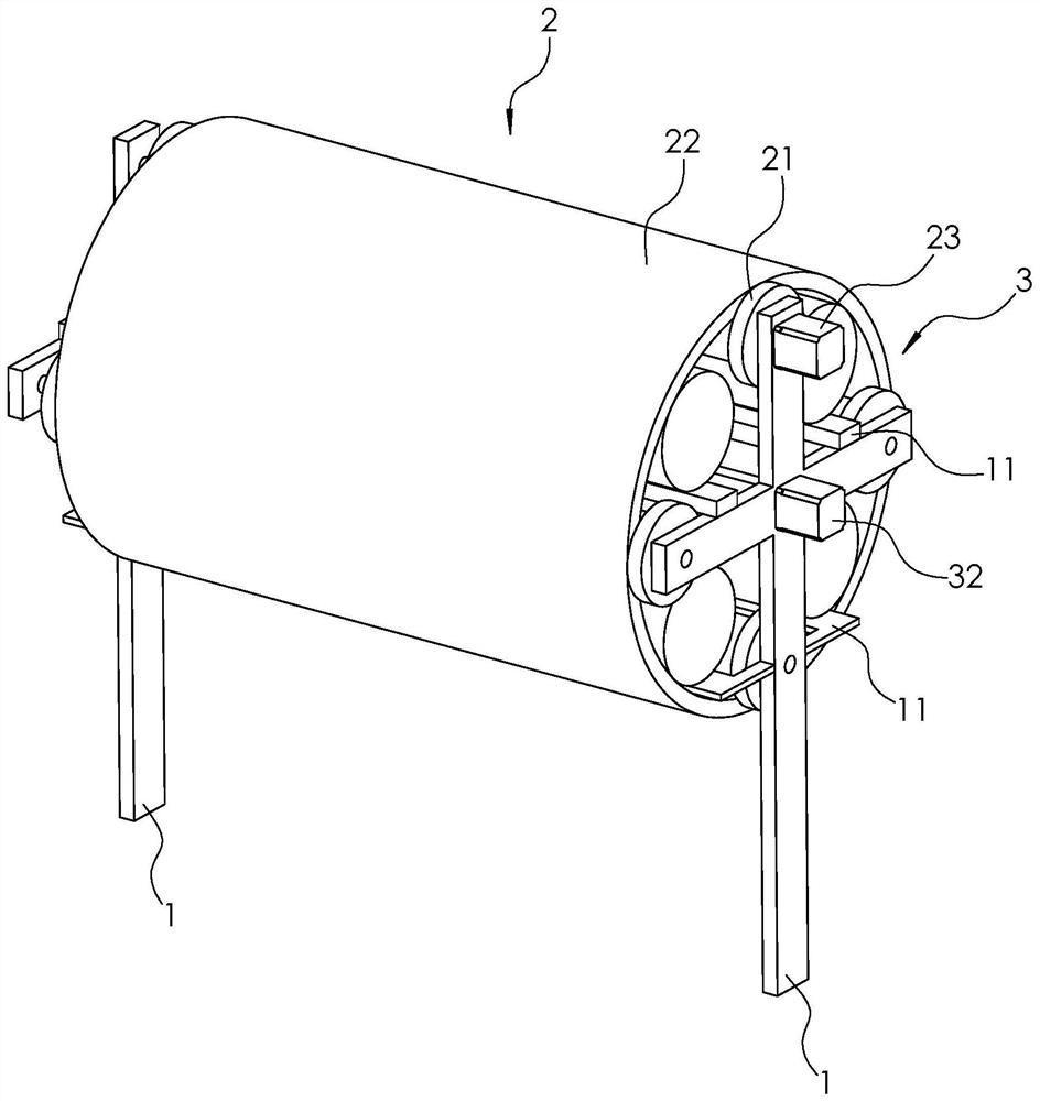 A grinding device for cylindrical wood