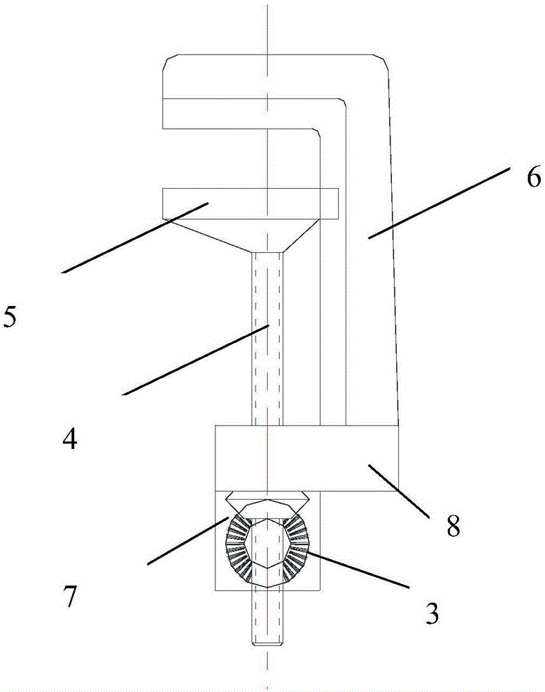 Indoor ground wire steering grounding clamp