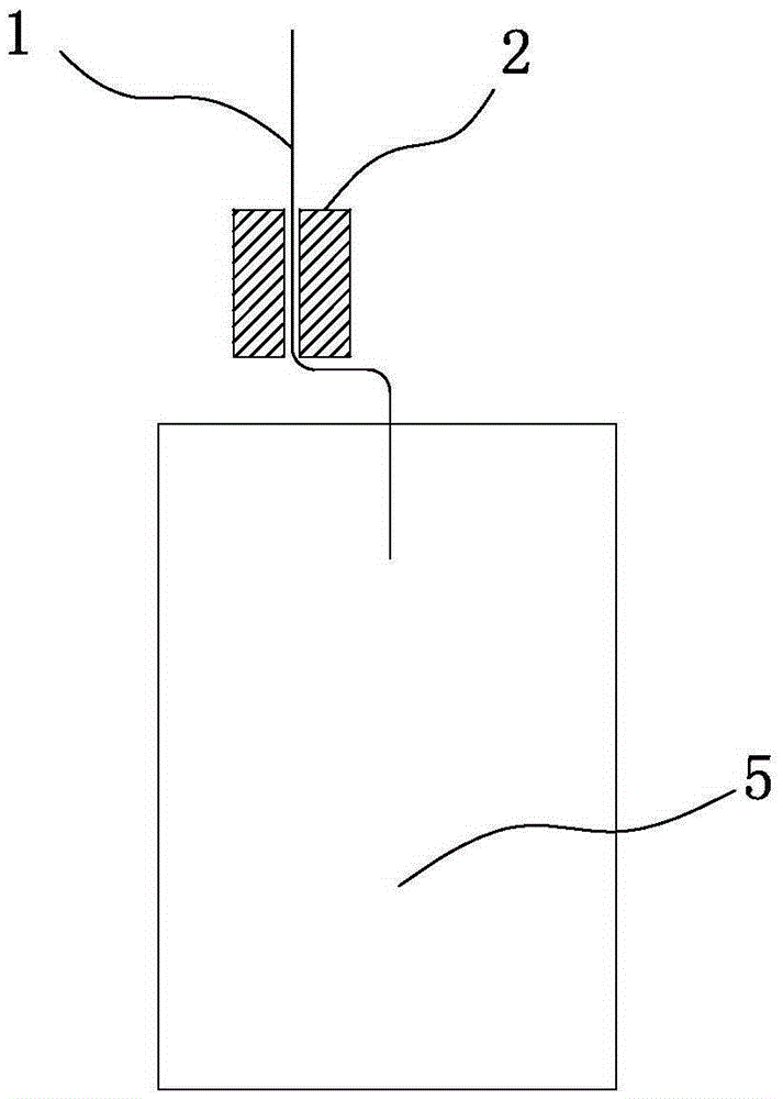 Anti-short-circuit lithium battery electrode lug