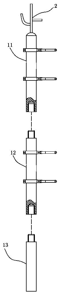 Auxiliary device for installing and disassembling grounding wires on insulating rods