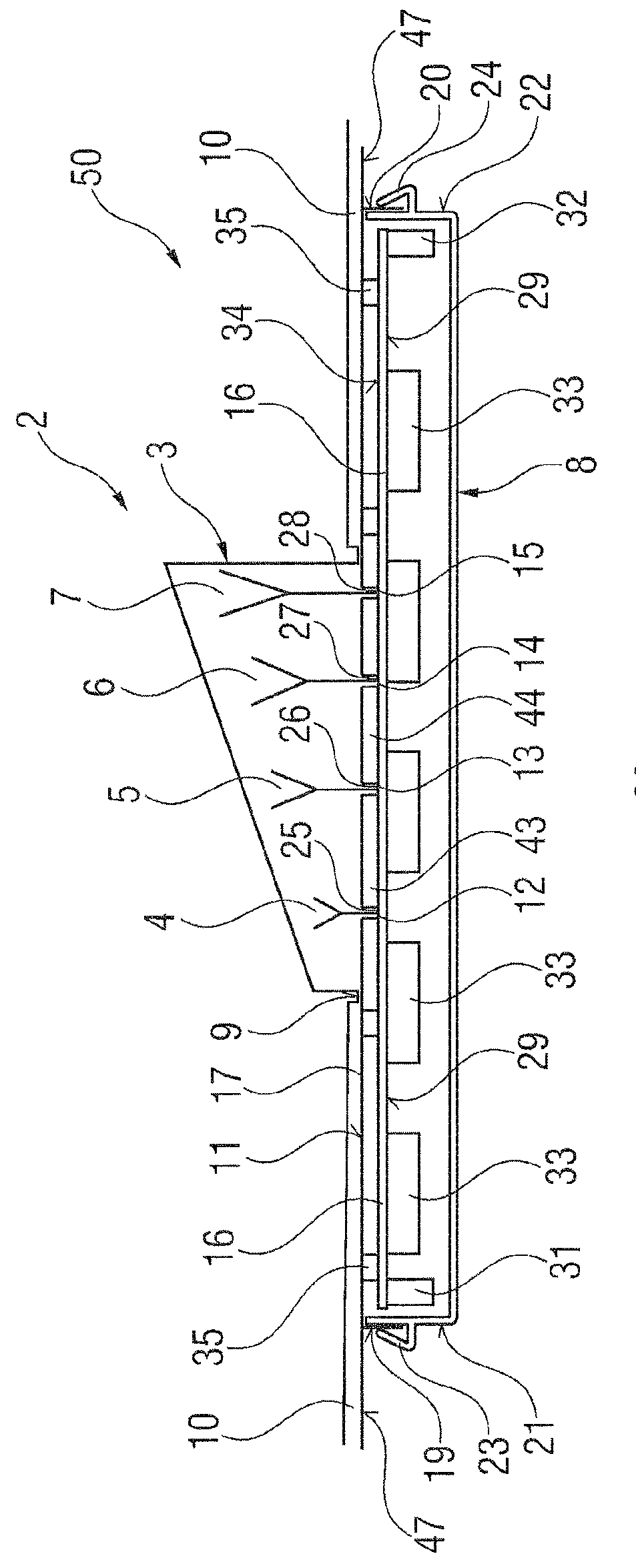 Antenna module having a transmitting and receiving antenna element