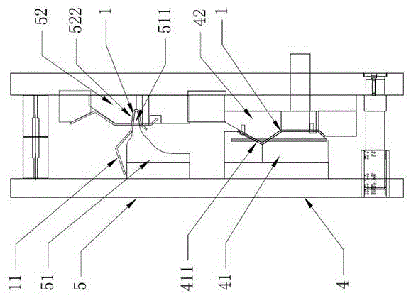 Stamping die set for harvester picker jaws