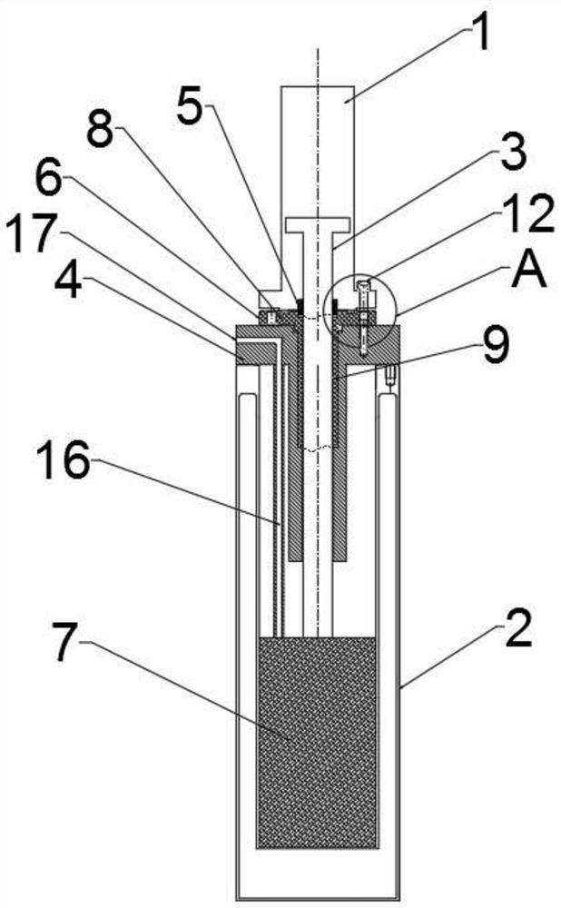 Hydraulically driven low-temperature reciprocating pump capable of reducing influence of low temperature on piston rod seal