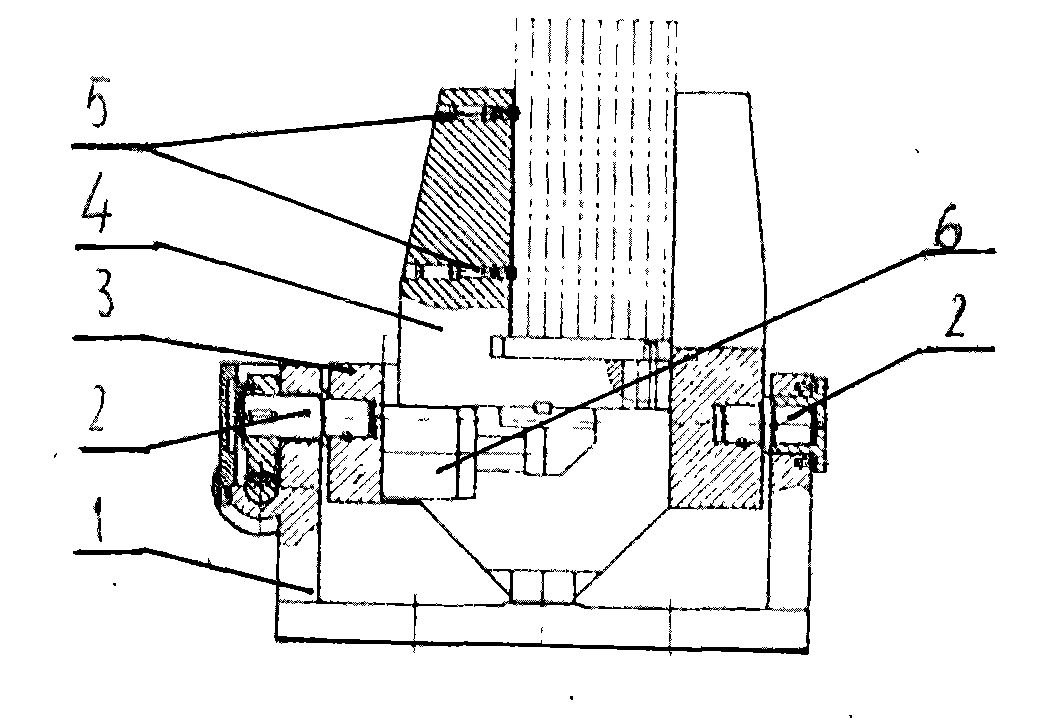 Hydraulic clamping device for batch plates