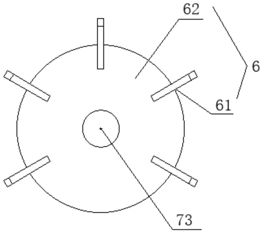 Semiconductor material cleaning device