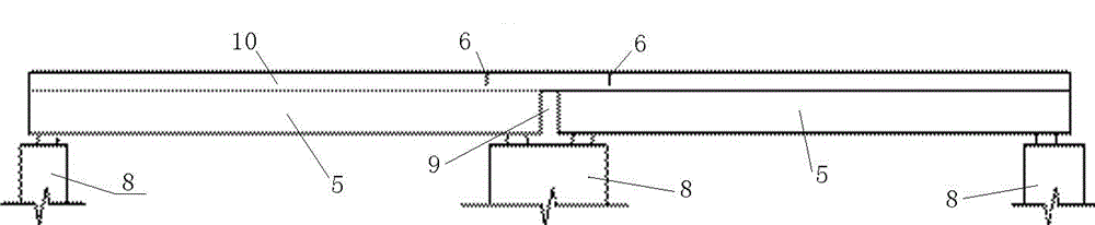 Bridge deck continuous device applied to beam bridge and bridge deck continuous method