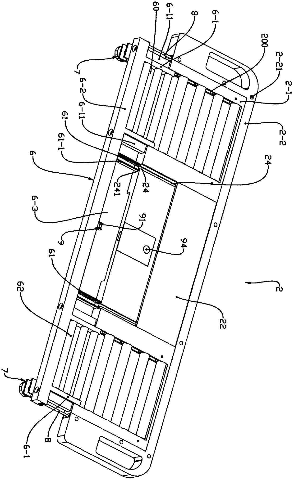 Nursing bed convenient for patient transfer