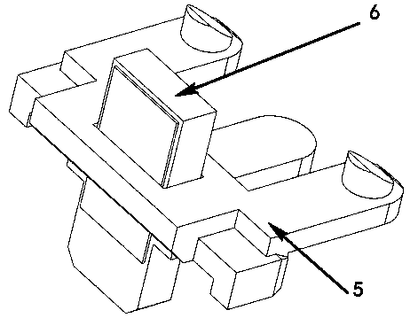 Feed structure of dielectric phase shifter