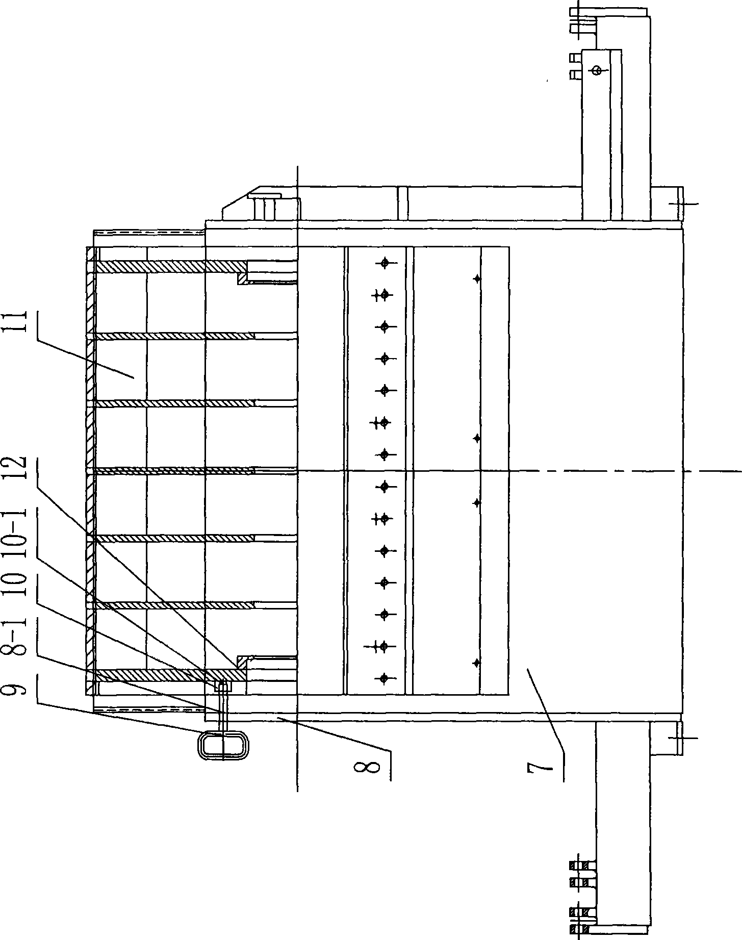 Auxiliary tool changing device of drum type chipper