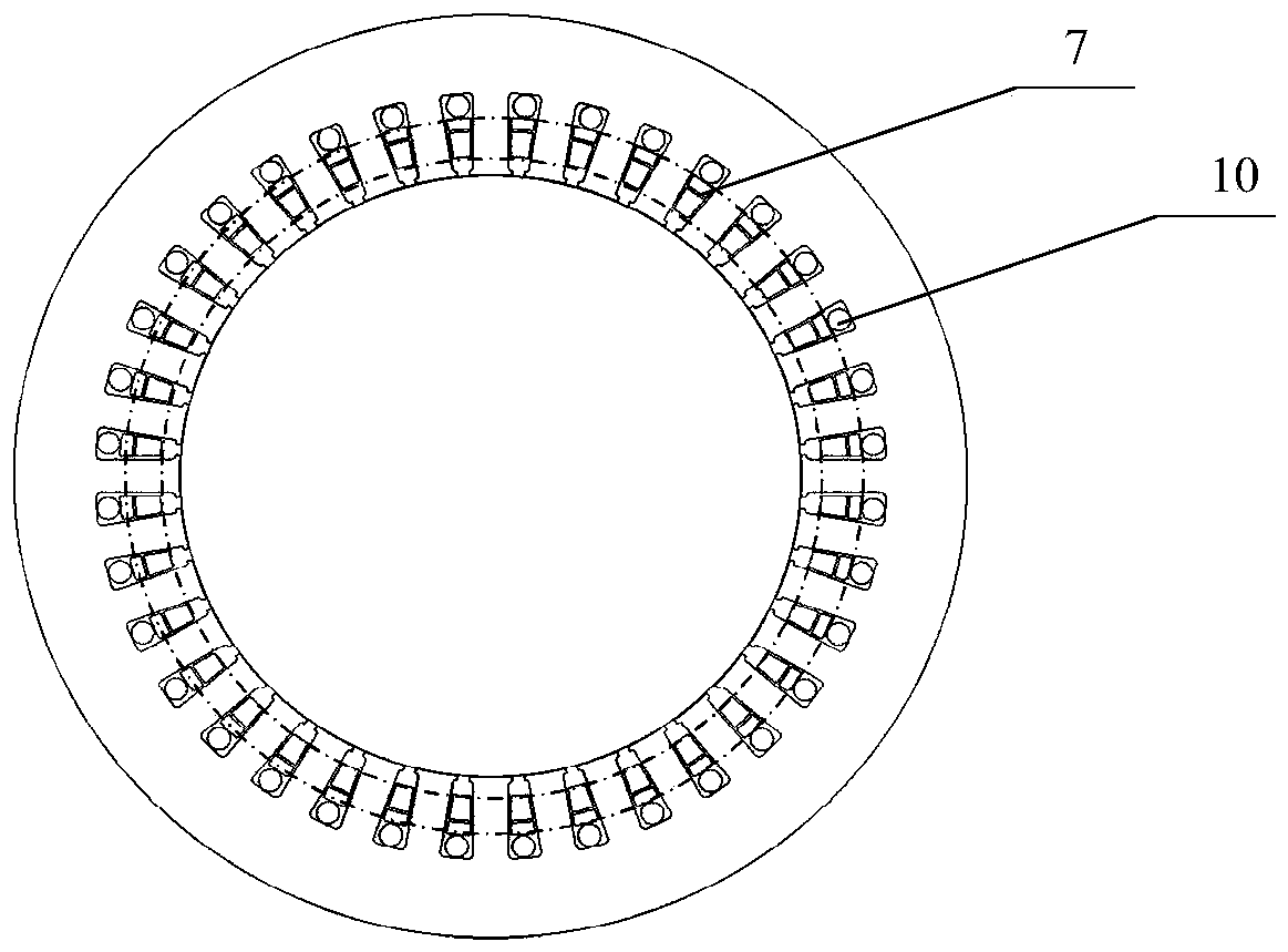 Auxiliary tooth type harmonic induction excitation motor