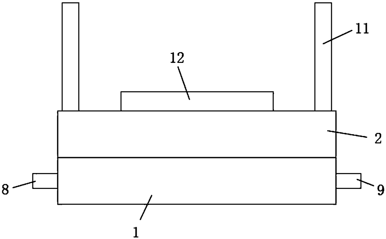 Plastic mould with cooling mechanism