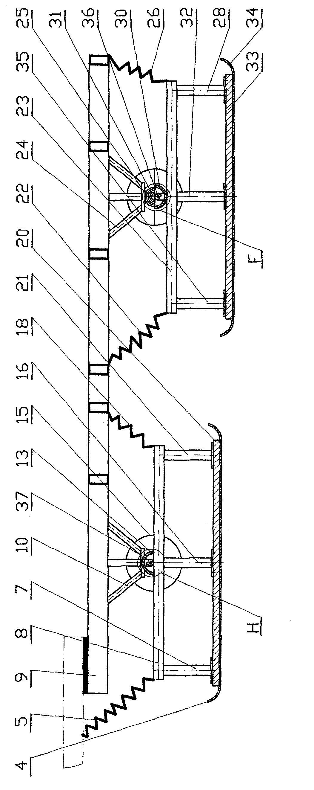 Double-footboard drawing plate type travelling method for rice harvester and travelling device