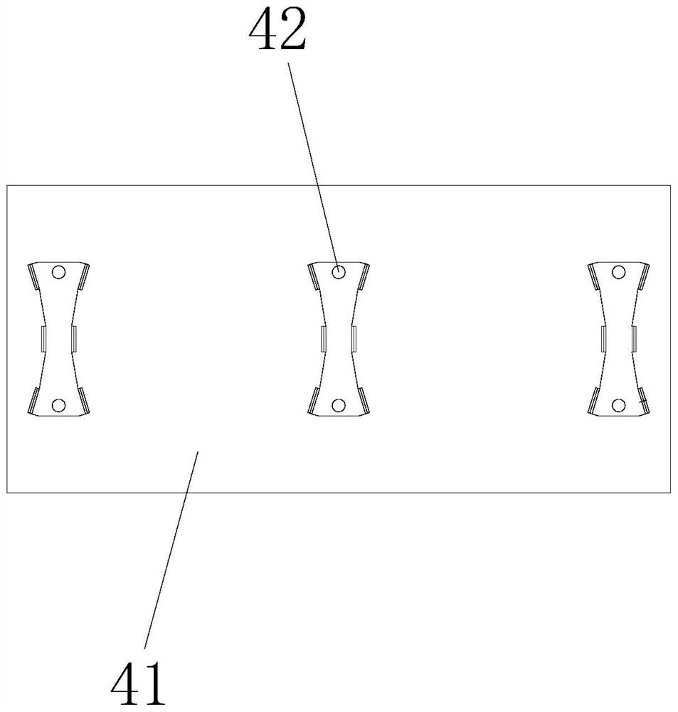 Unconventional steel plate wafer cutting device and implementation method thereof