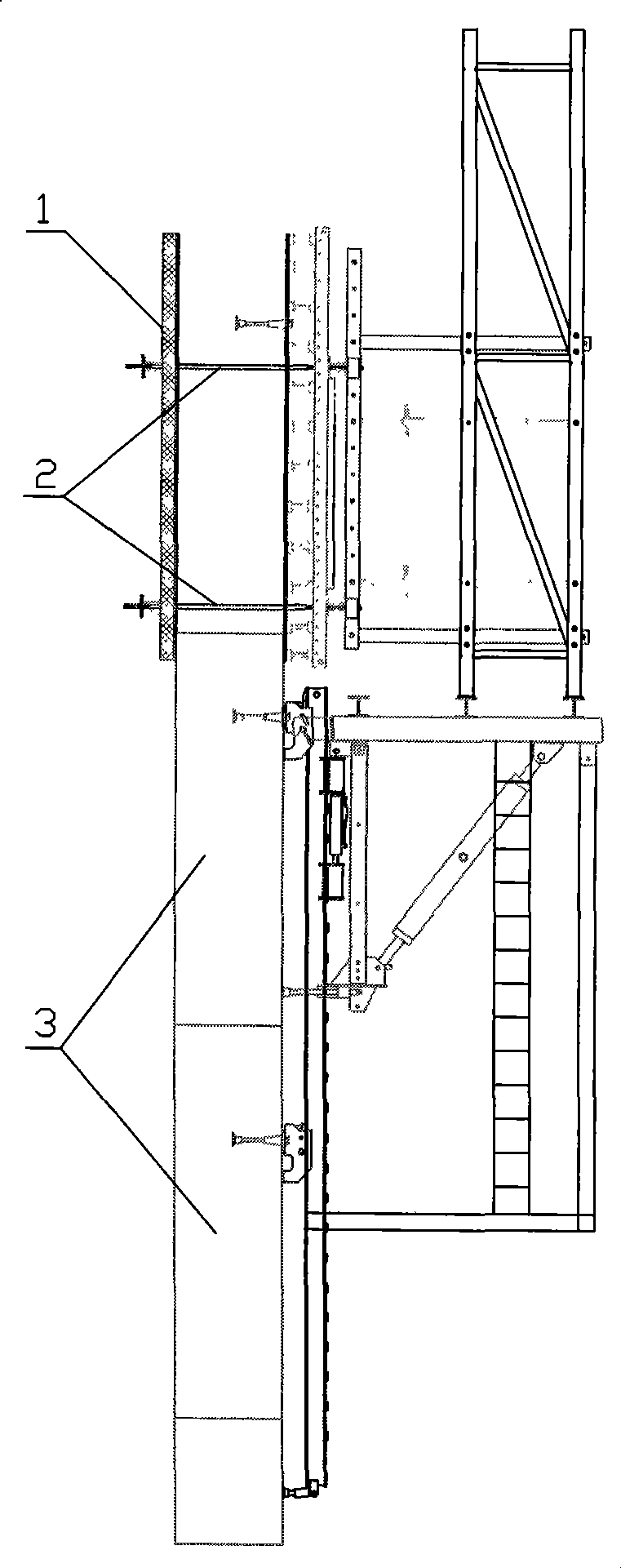 External inclined type concrete arch rib construction method and hydraulic self-creeping formwork equipment