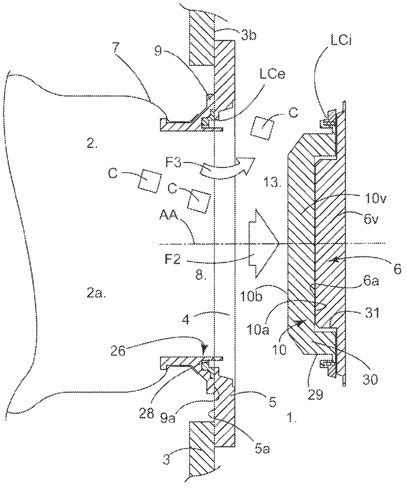 Improvements to the tight connection and tight transfer between two housings in view of an aseptic transfer therebetween