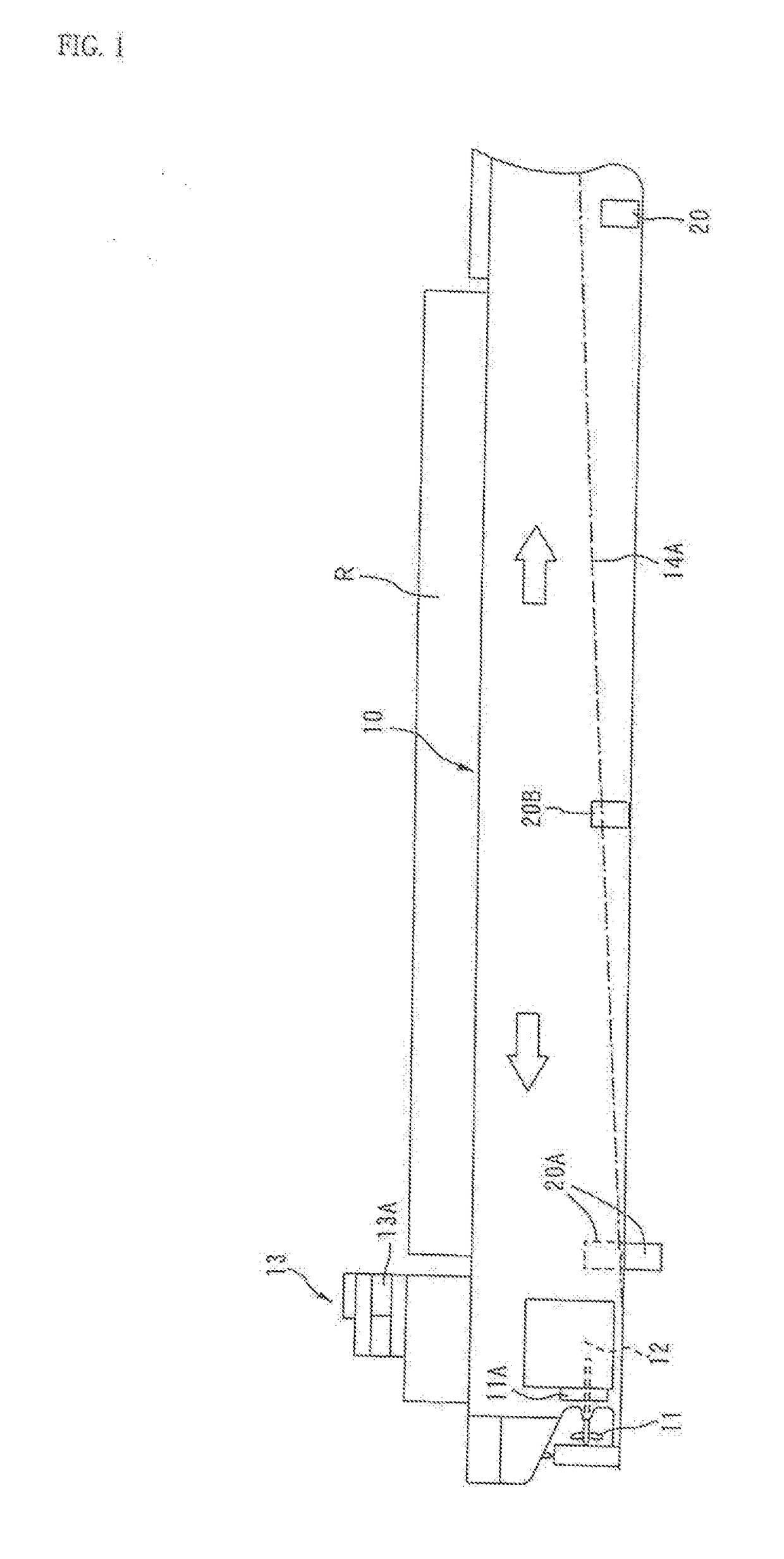 Ship equipped with main propeller and additional propeller and hybrid operating method therefor