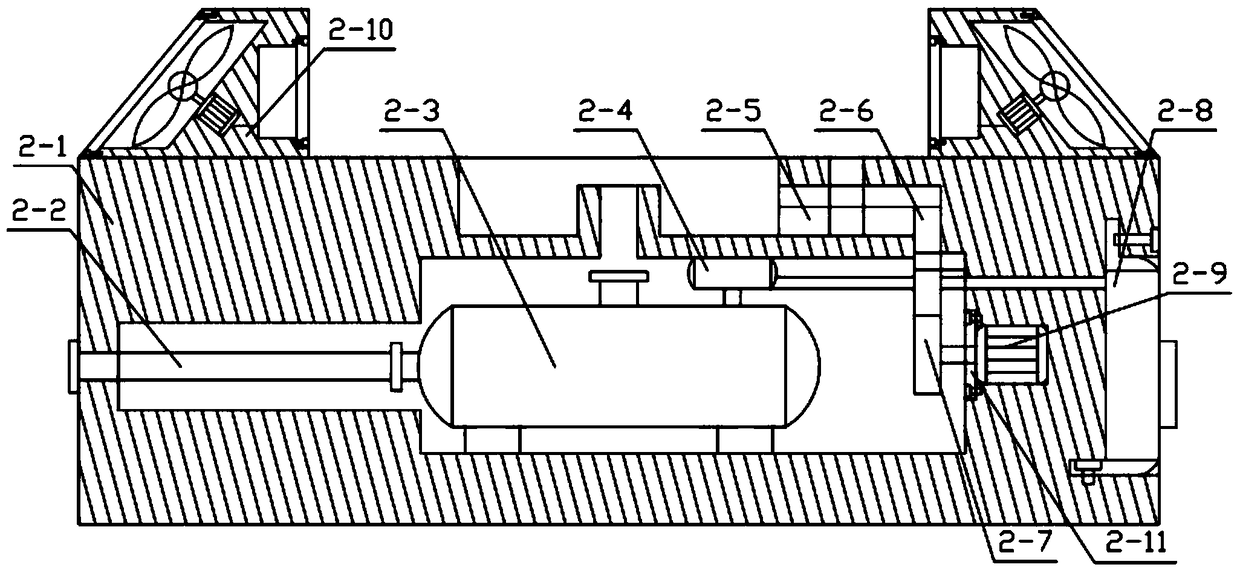 Novel coal mine-used spraying and dust suppression device