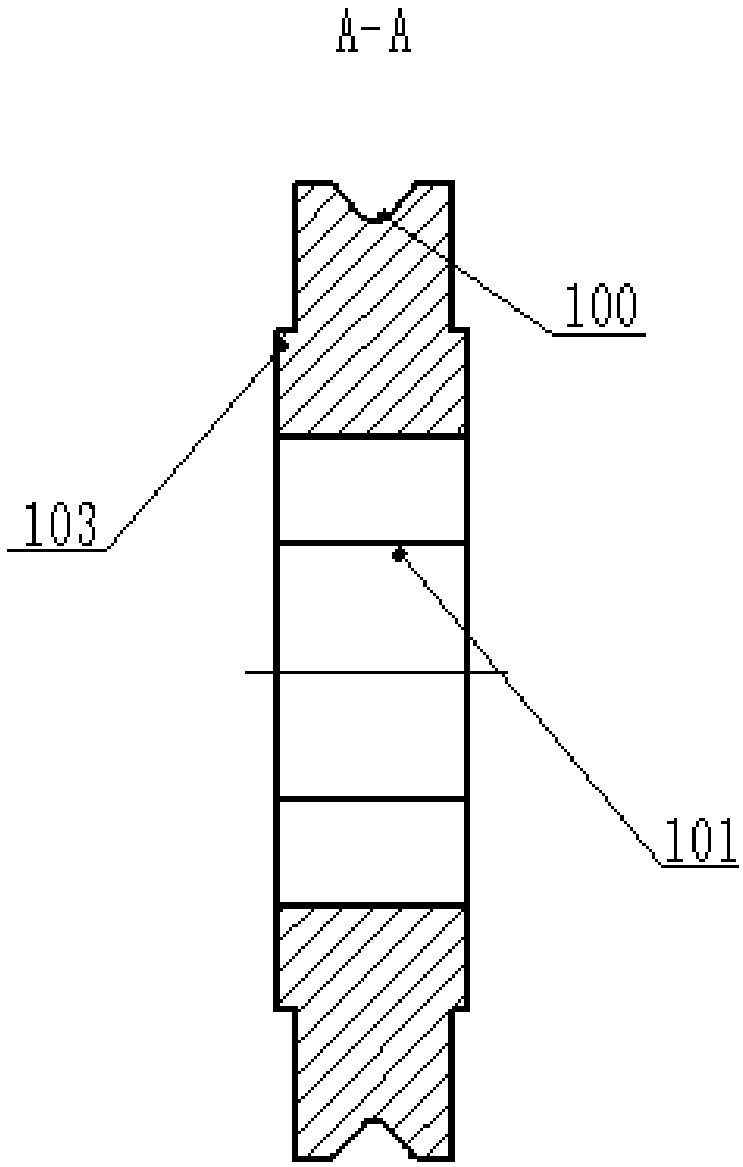 Reversing wheel capable of reducing wire breakage rate