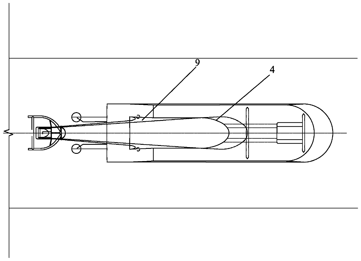 A low-drag mast for a high-speed planing boat