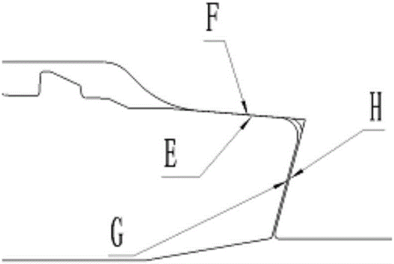 Metal-to-metal sealing structure of premium thread of oil well pipe for high-performance screwed joint