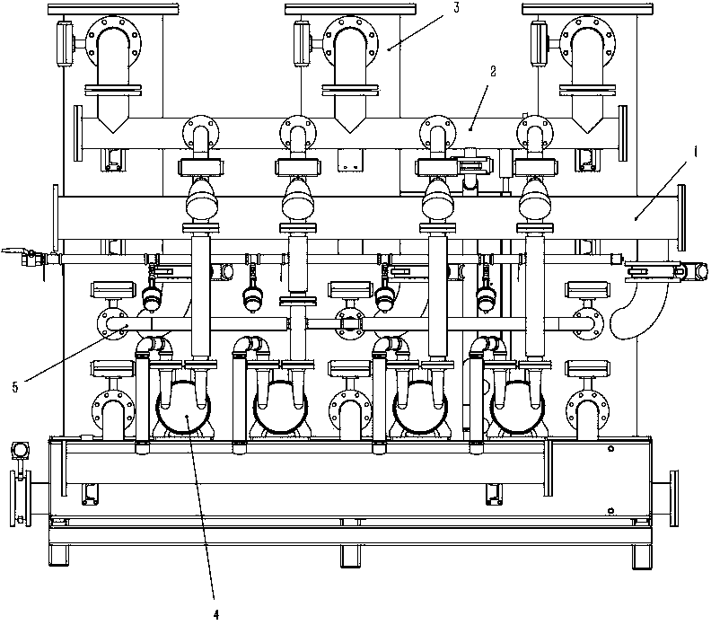 Central vacuum system of foam-plastic forming machine