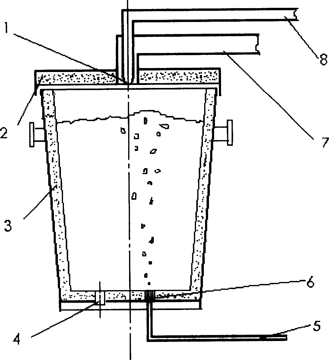 Low temperature decrease steel ladle pouring method