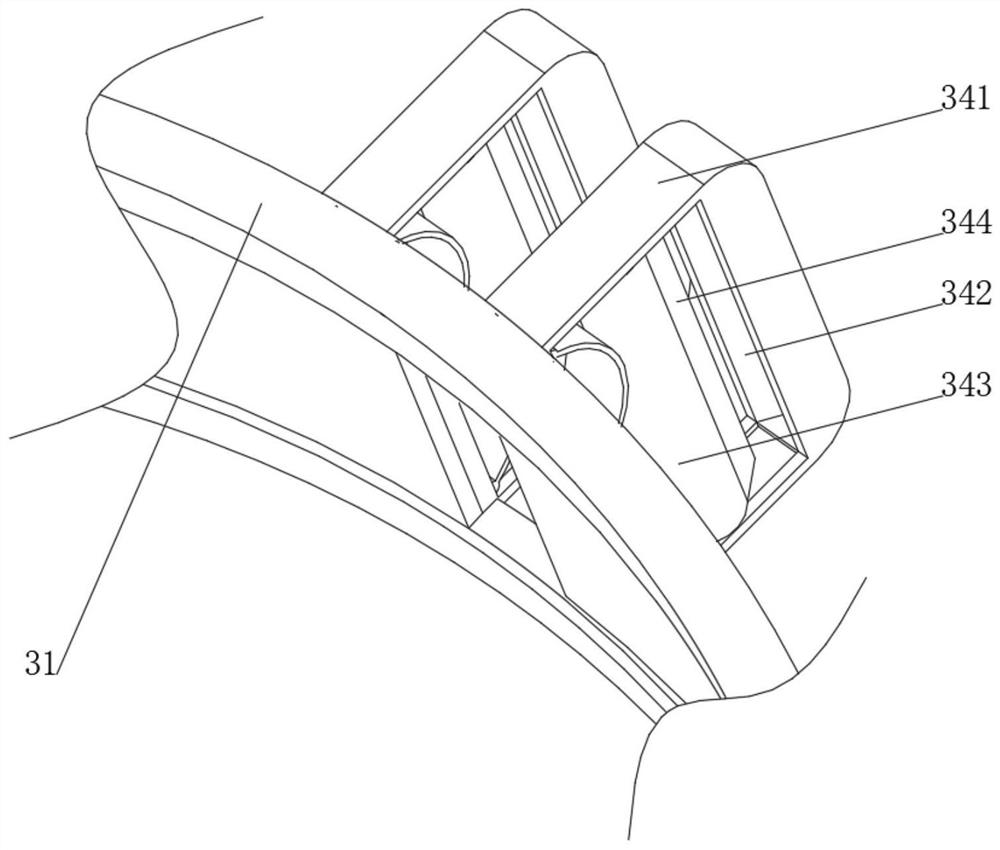 Metal part polishing device