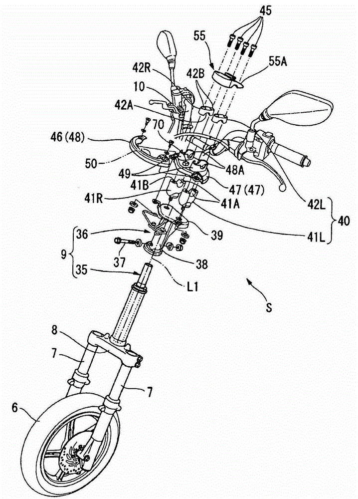 Arrangement Structure of Voltage Converter for Portable Information Terminal in Saddled Vehicle