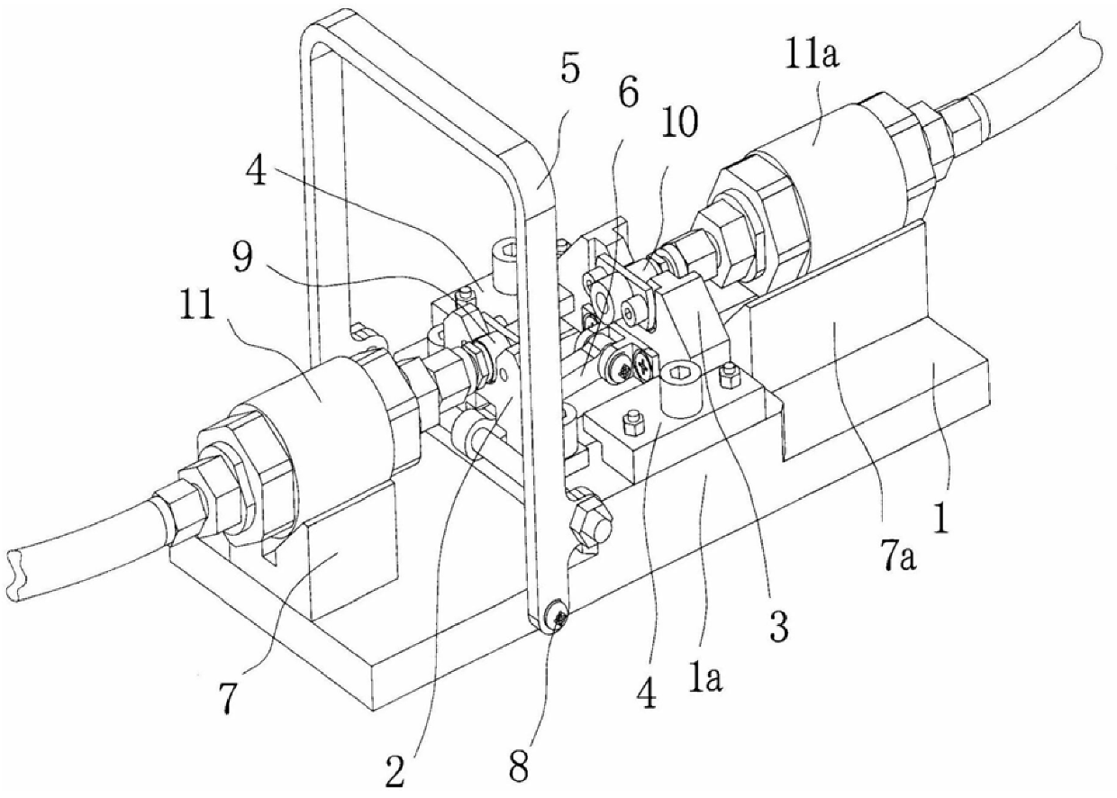 A connection mechanism for detection of smp adapter