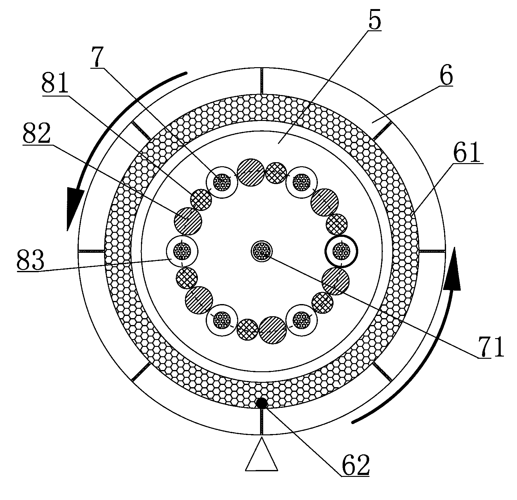 Novel LED lamp capable of distributing light at multiple beam angles