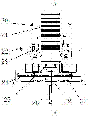 Automatic pallet filler of commutator