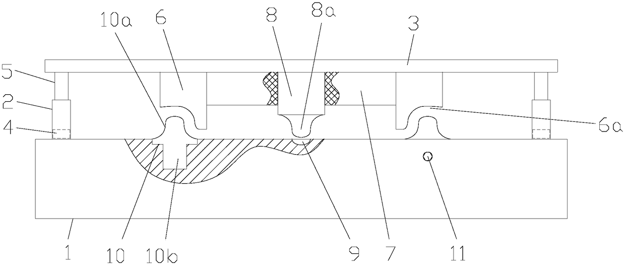 Clamping device for buckling workpiece