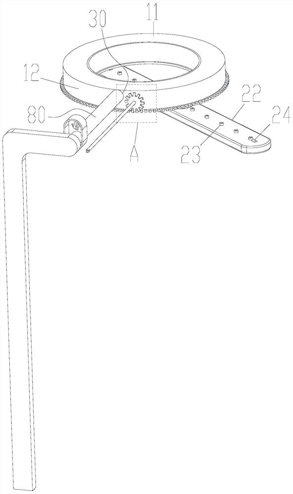 Flushing structure and cleaning device having the same