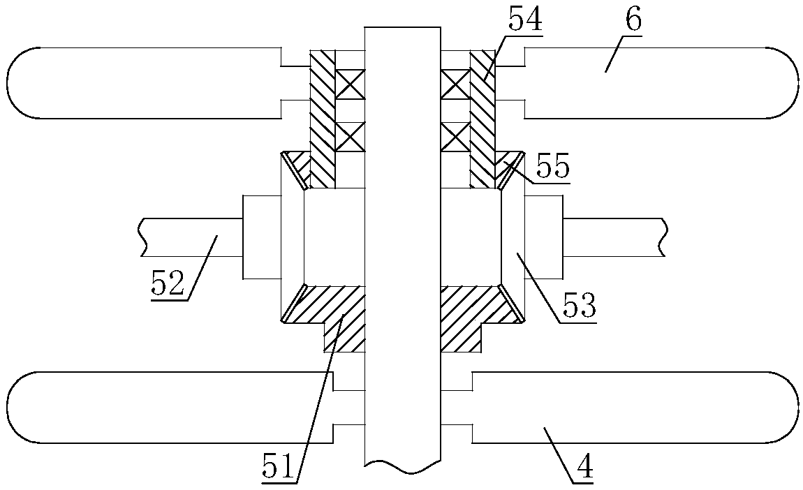 Efficient honey extrusion device