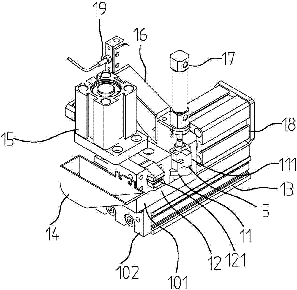 Threading machine used for inserting steel wire into core and threading method