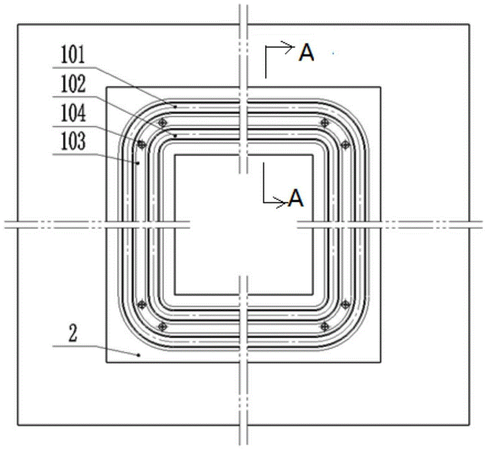 An airtight door and its seal structure